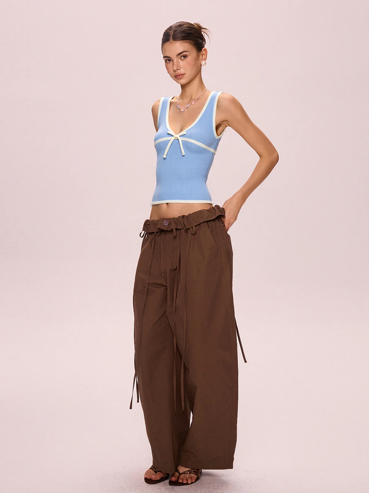 Contrast Color Stitching V Neck Bow Tank Top - Image 4