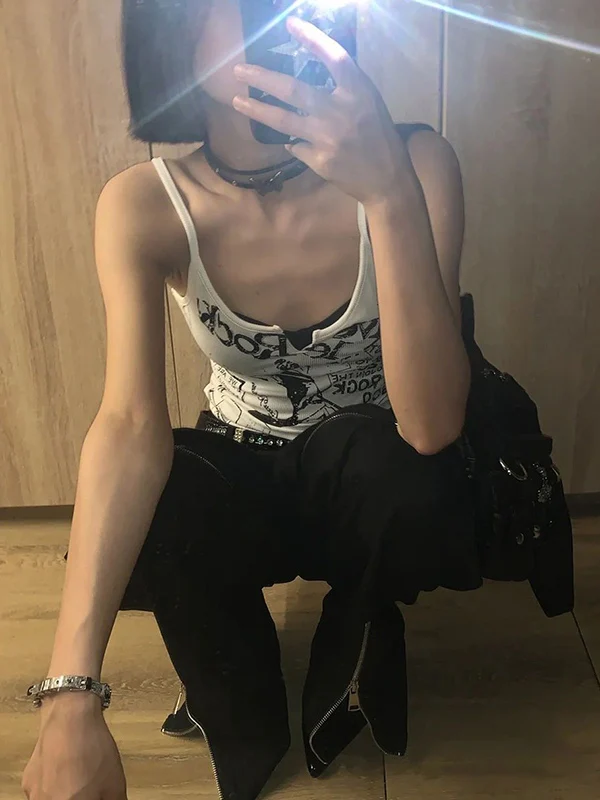 Graffiti Print Notched Neck Cami Top - Image 10